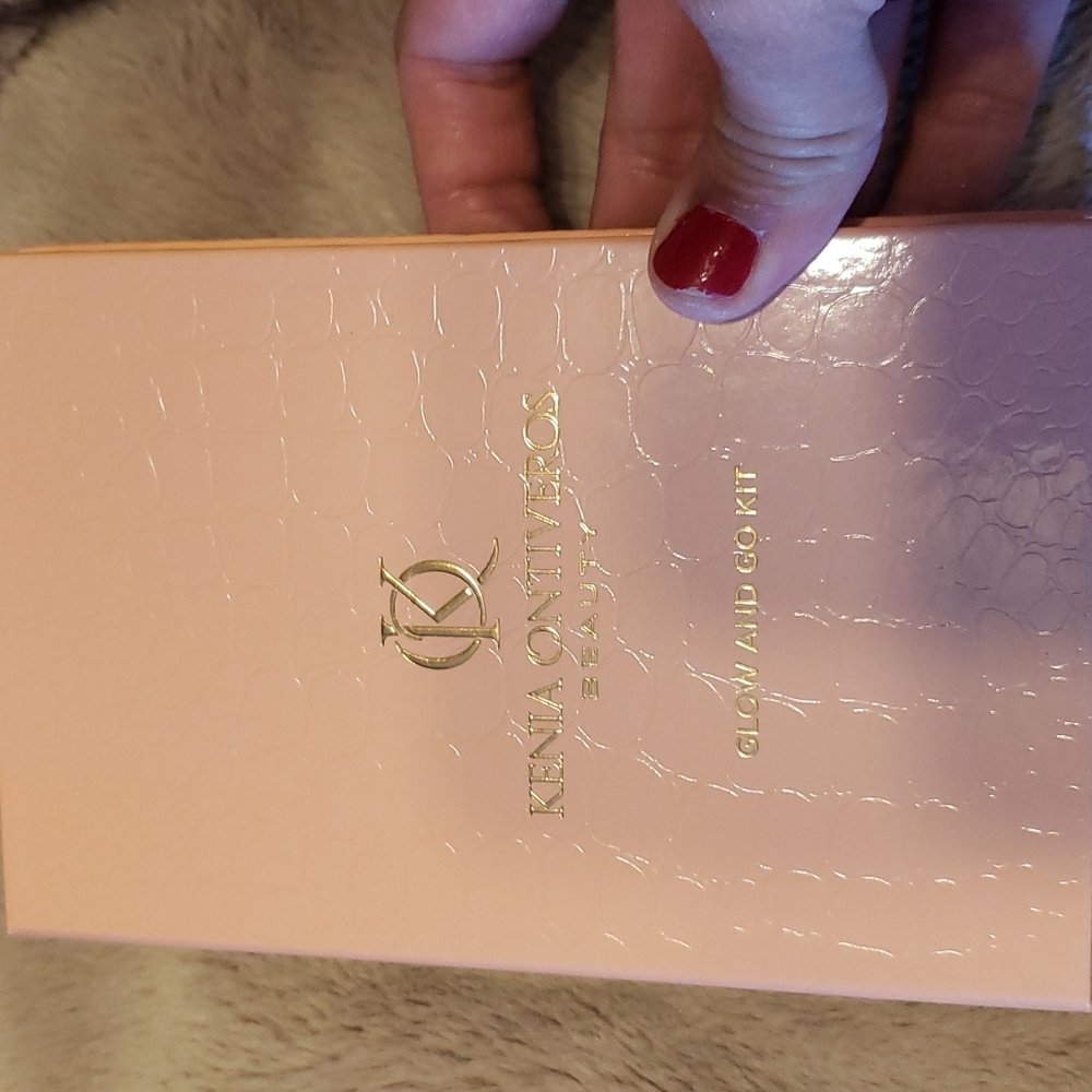 Kenya ontiveros glow and go kit